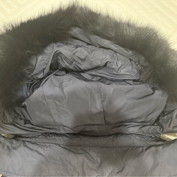 Burberry jacket - Picture 3 of 7